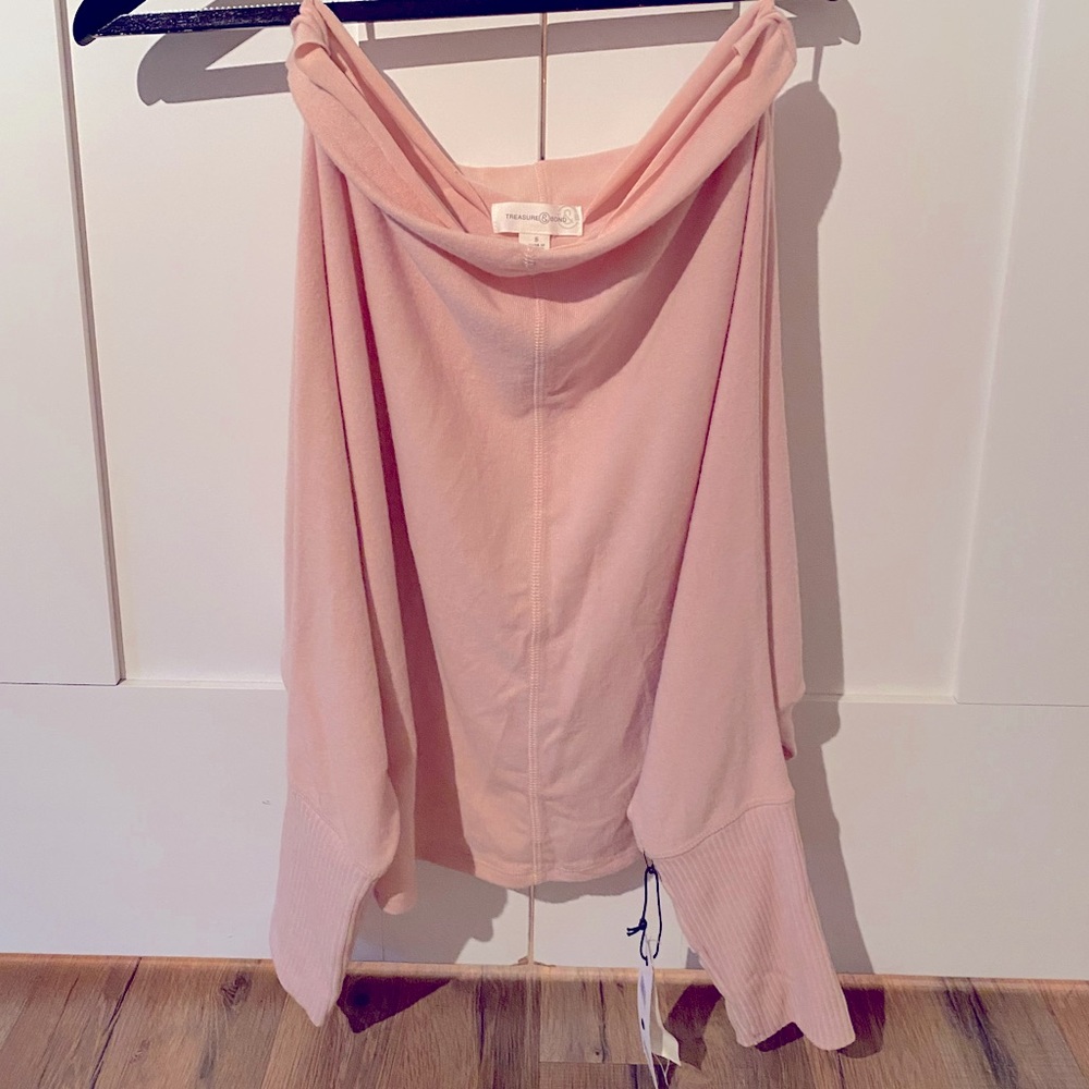 NWT soft pink slouch sweater